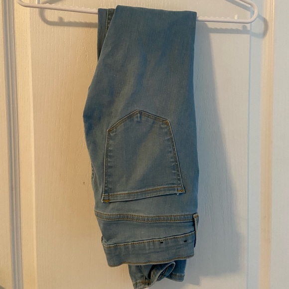 GAP jeans - Picture 2 of 2